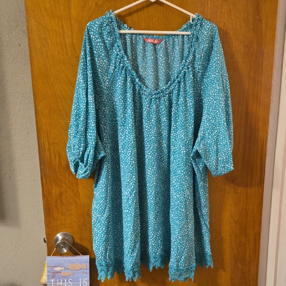 Blue Polka Dot Women's Top 5X: 4/5X